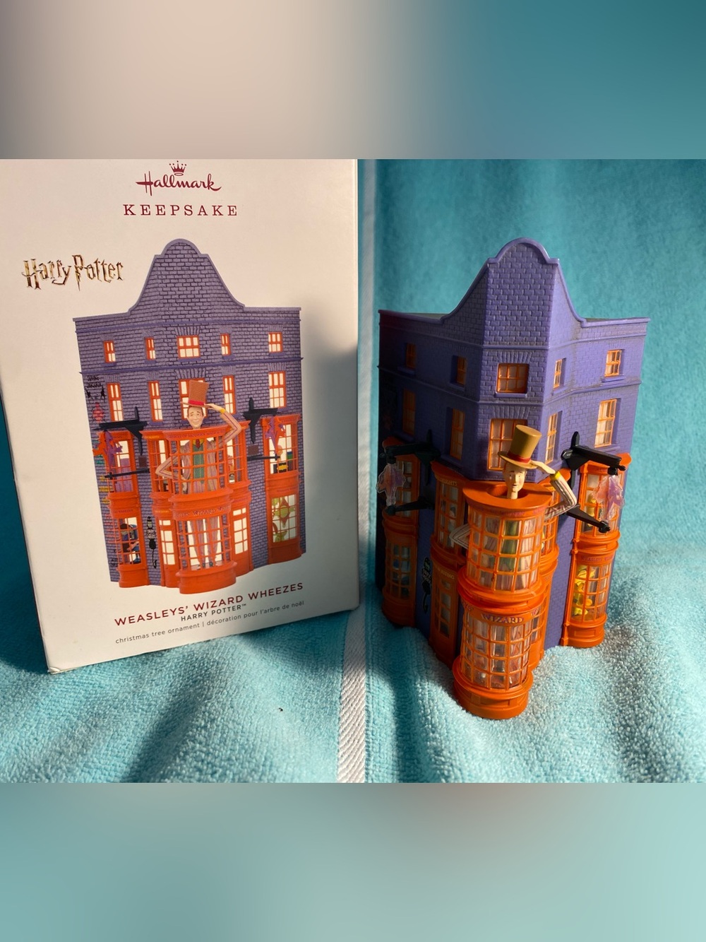 Harry Potter Weasley‘s Wizard Wheezes Keepsake Hallmark Christmas Ornament 2019